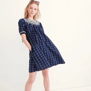 Madewell Embroidered Puff-Sleeve Babydoll Dress in Indigo Plaid size M EUC